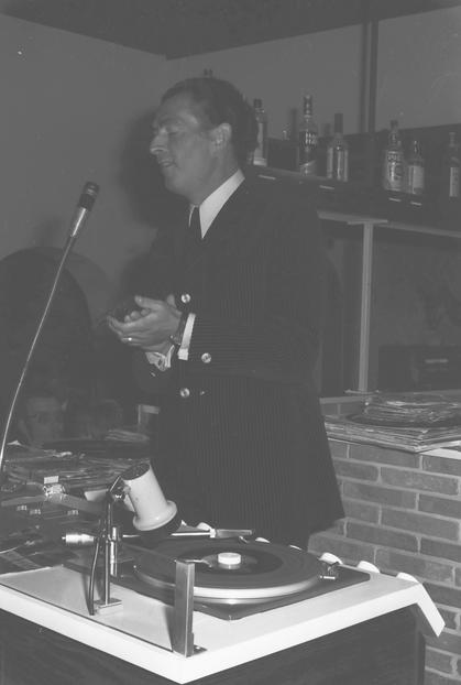 DJ Camillo